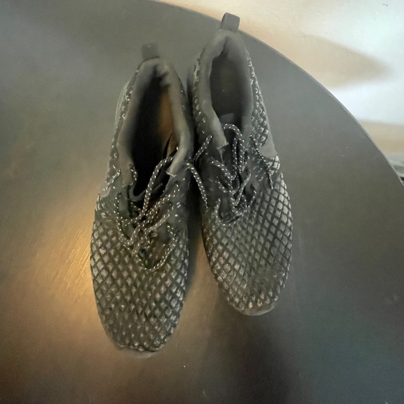 nike roshe two flyknit 365 black - Picture 6 of 7